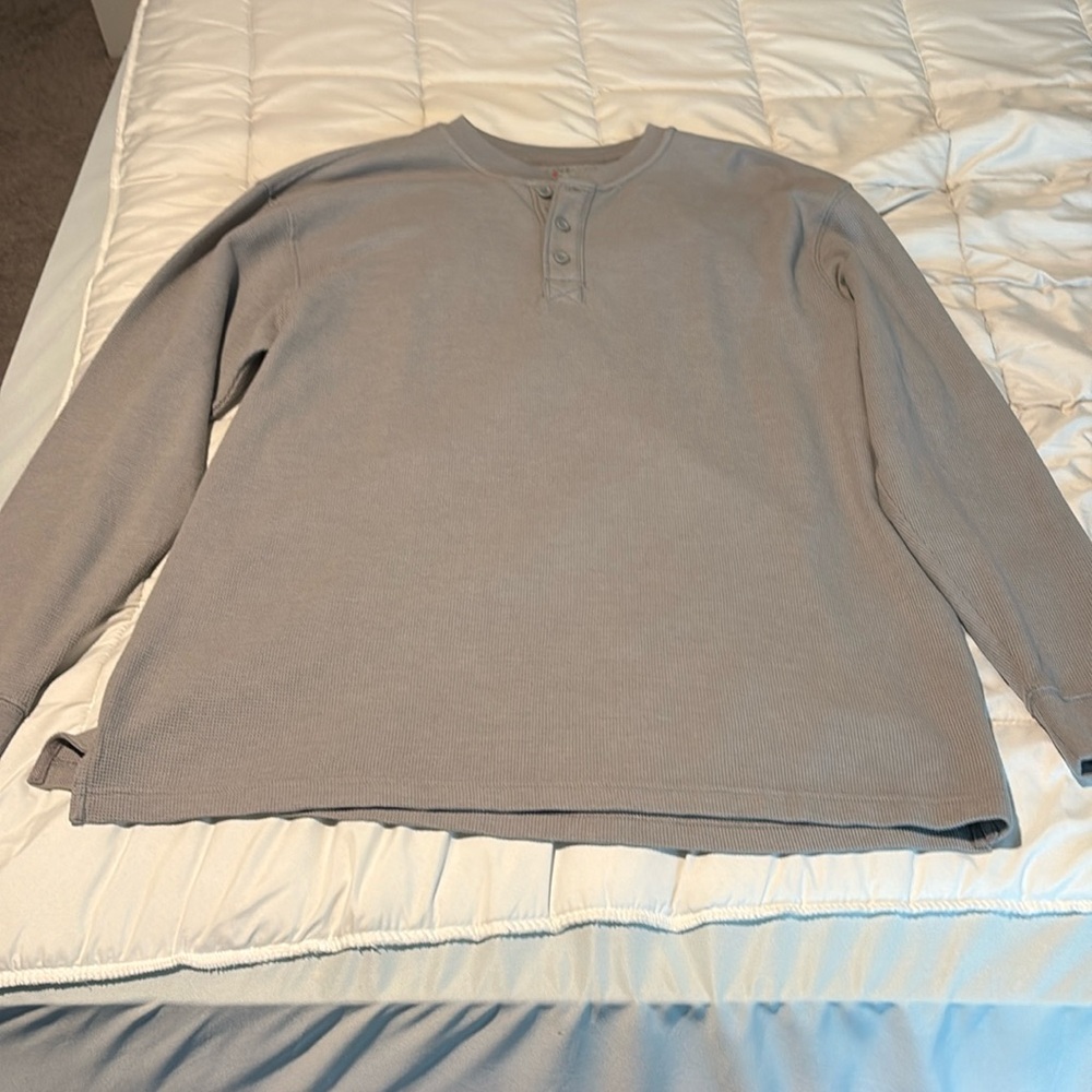 Gray redhead Henley never worn